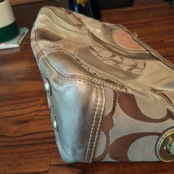 COACH PATCHWORK SIGNATURE MOSAIC GOLD PURSE - Picture 7 of 10